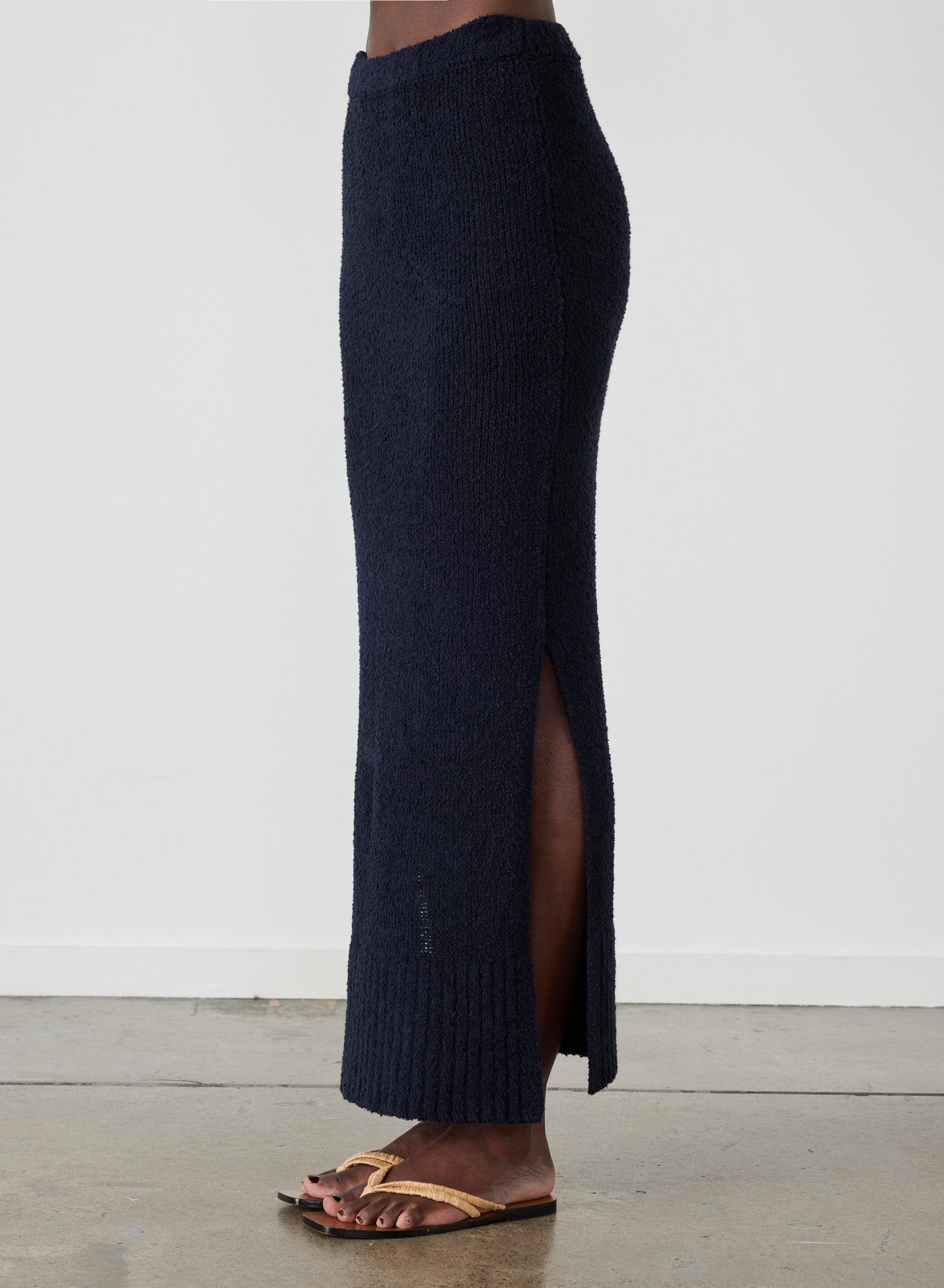 Arie Organic Cotton Cashmere Knit Maxi Skirt | Navy
