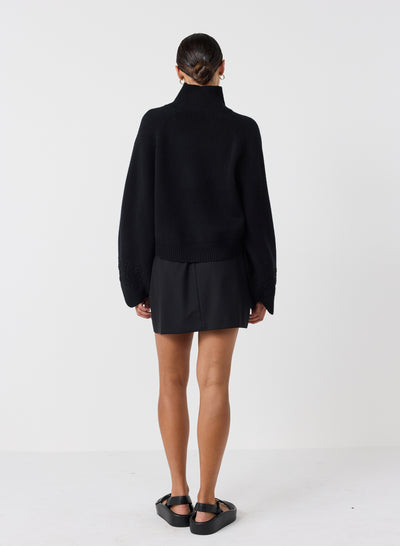 Carla Wool Embroidery Knit | Black