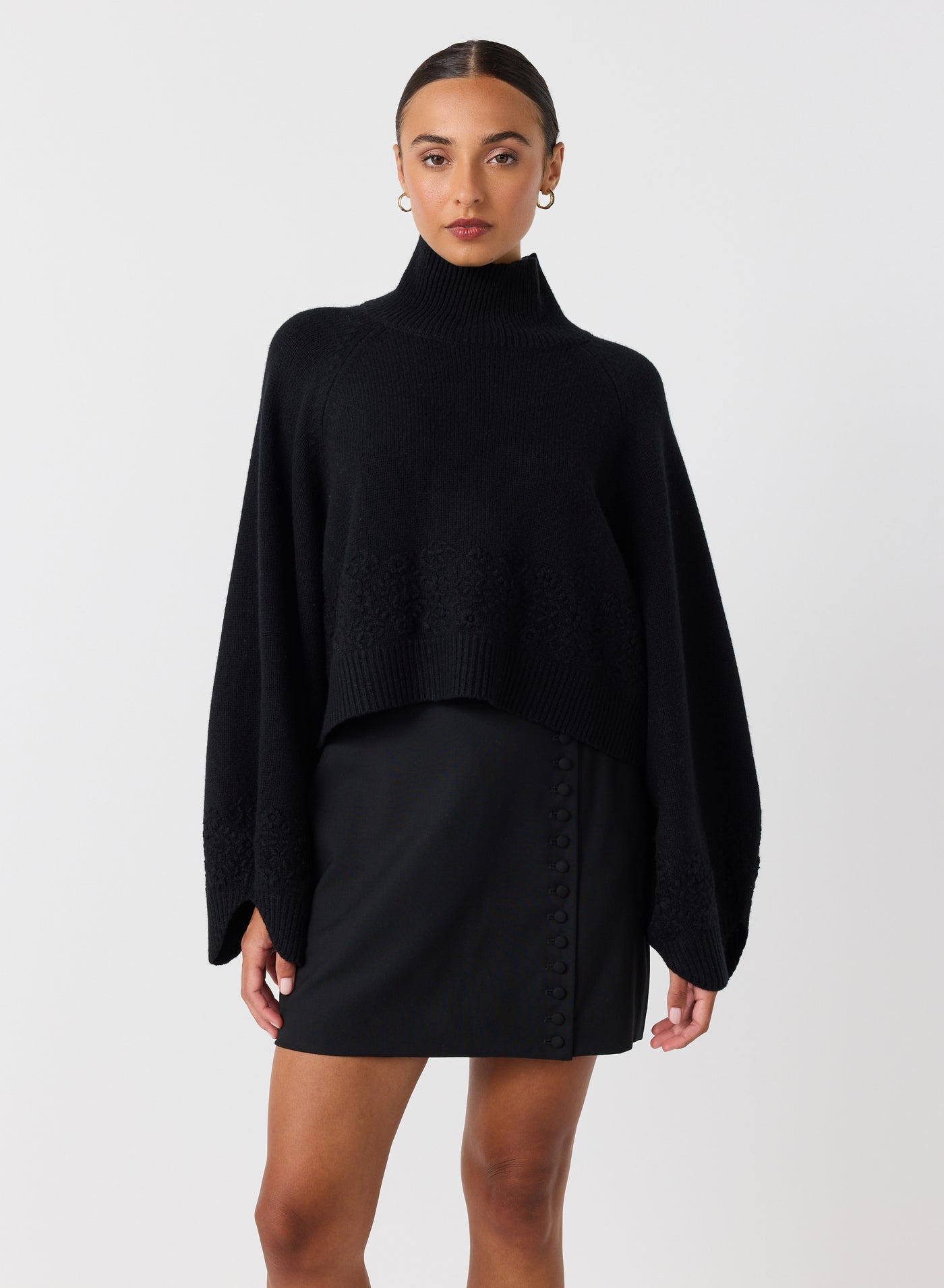 Carla Wool Embroidery Knit | Black