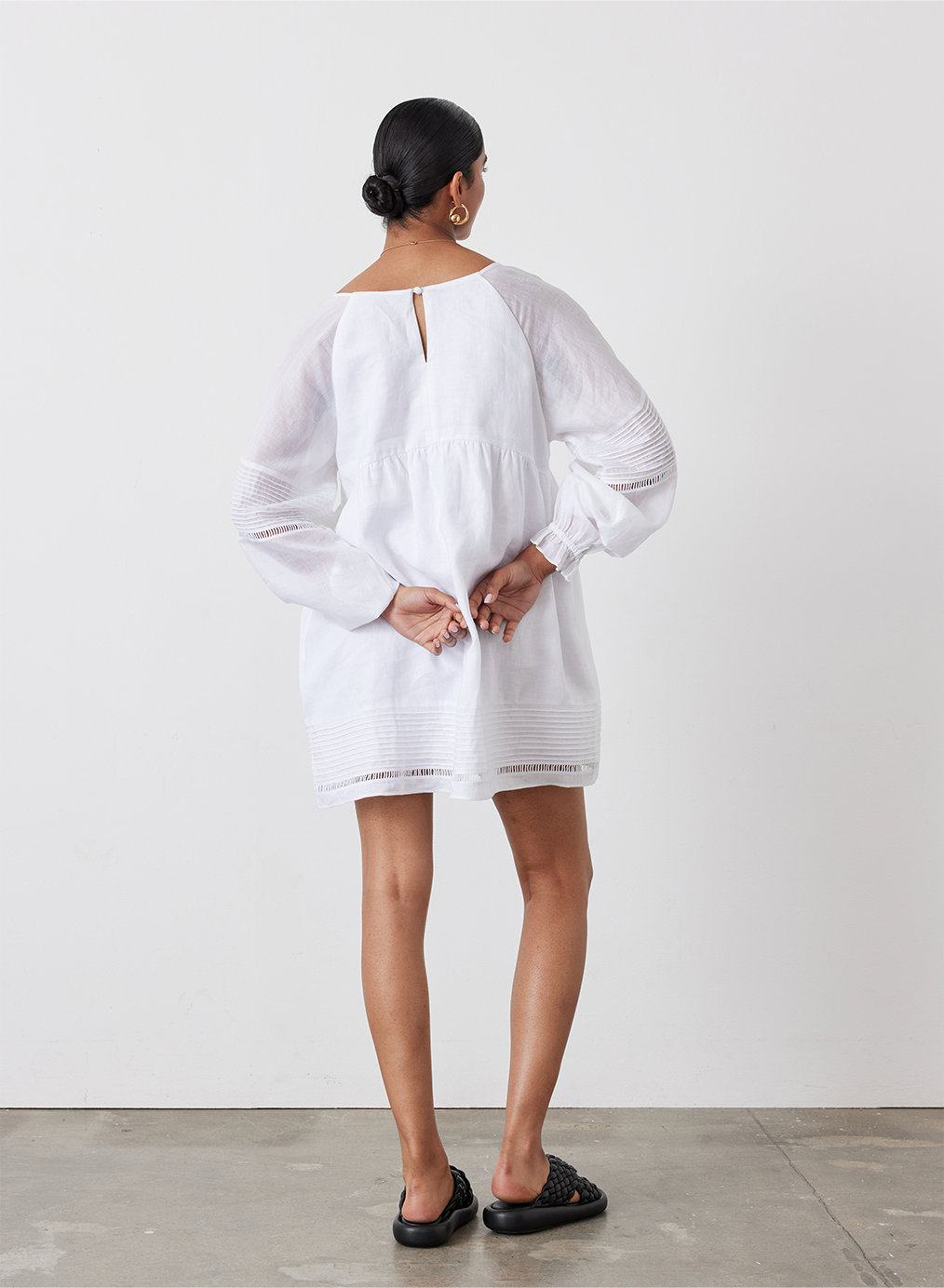 LILLIAN 5.0 LINEN RAMIE MINI SMOCK DRESS | WHITE